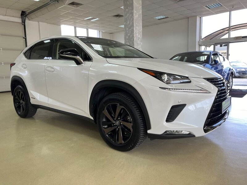 Lexus Seria NX